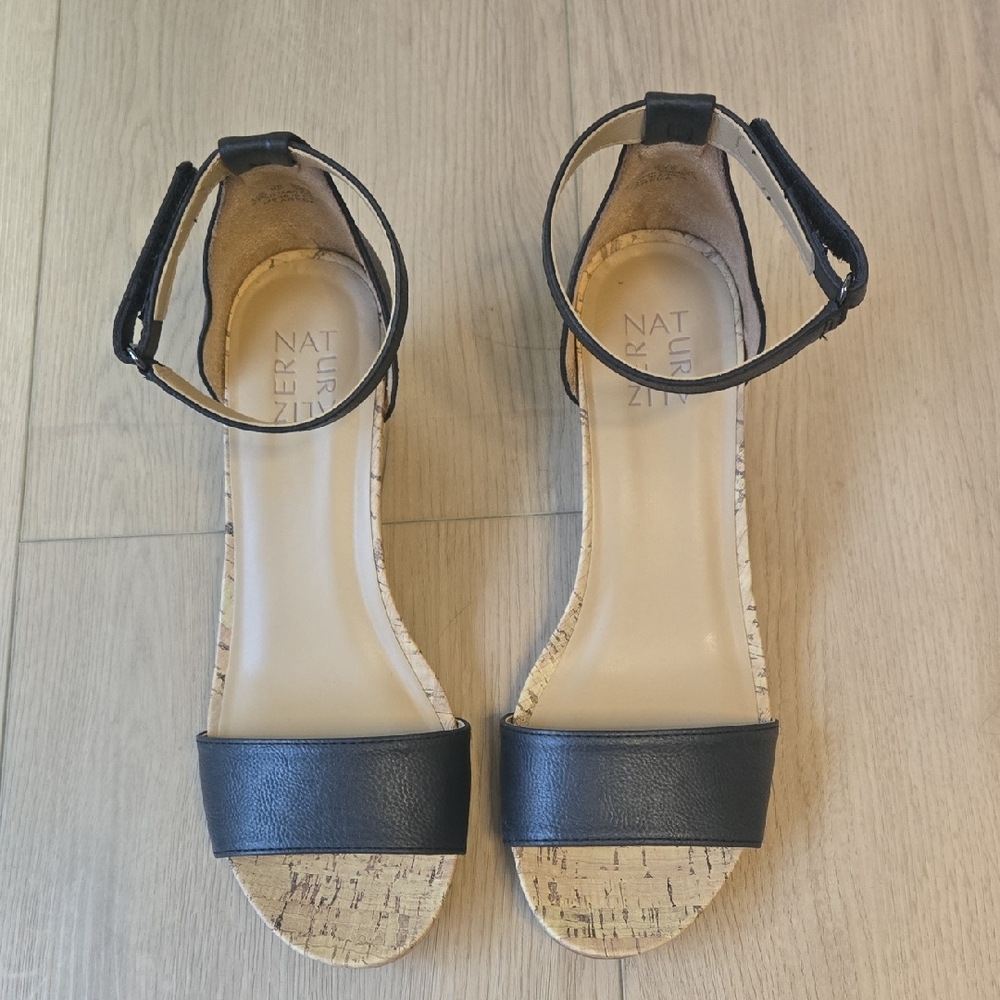 Naturalizer Black Ankle Strap Sandals
